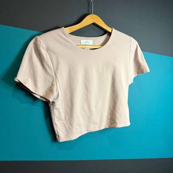 Cream Crop Top contour - Picture 2 of 7